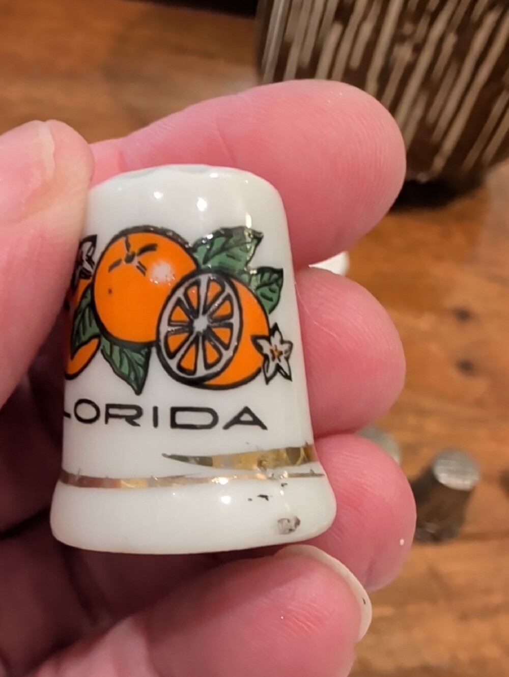 Assorted Collectible Thimble Set - Ceramic & Metal - Picture 13 of 14